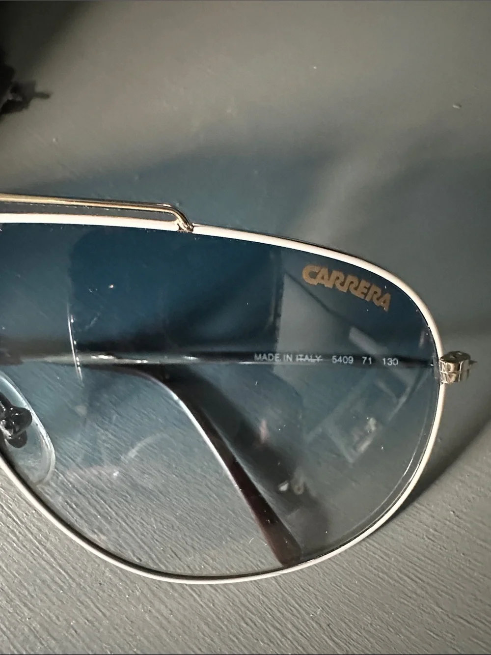 Carrera Aviator Sunglasses blue fade Lenses and Gold and white Frame